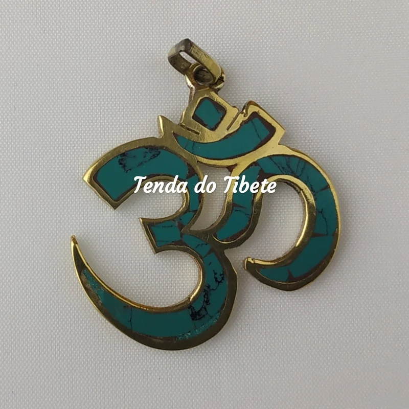 ” OM ” incrustado em Turquesa