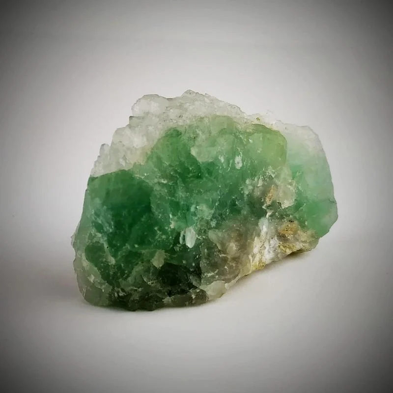Fluorite Mini Drusa c/ quartzo ( peça única )