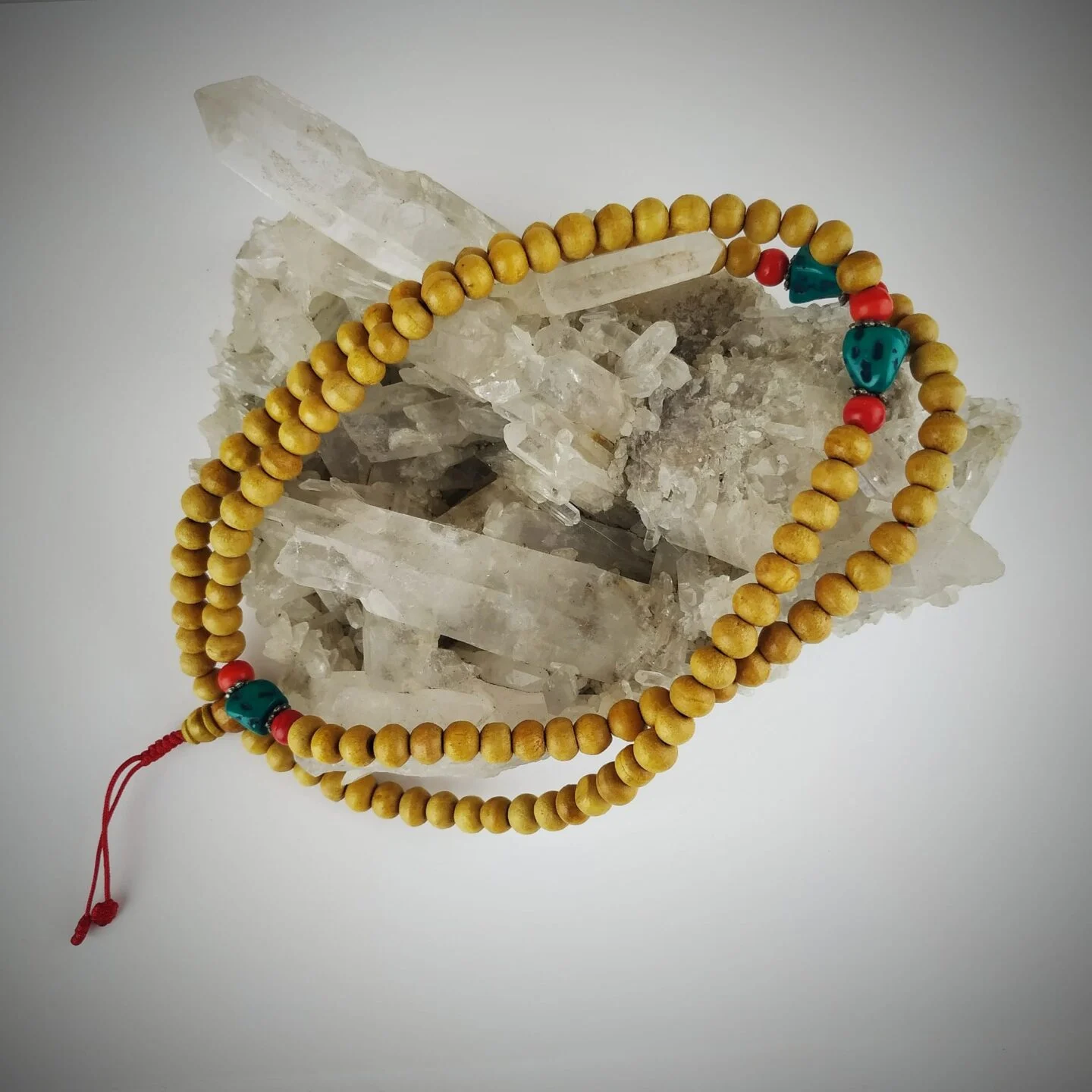 Japamala Madeira com Turquesa